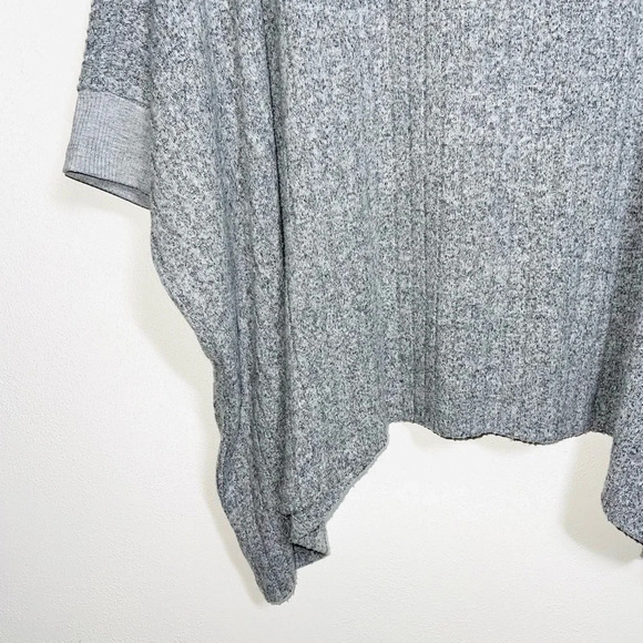 Maurices Light Gray Dolman Sleeve V-neck Oversized Sweater Small Medium Women’s - Picture 6 of 11